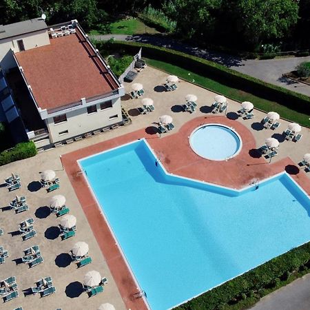 Le Residenze Di Santa Costanza - Mirto/Corbezzolo Aparthotel San Vincenzo Eksteriør bilde